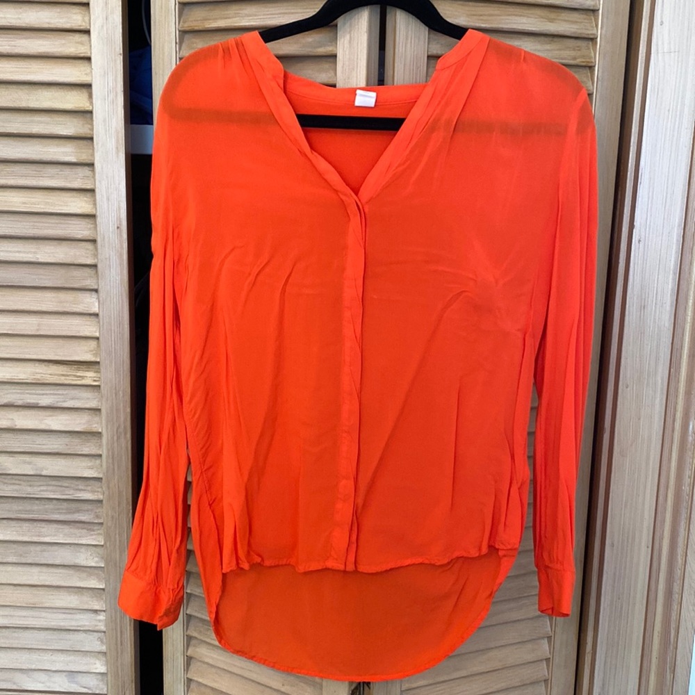 Old Navy orange button down, size M